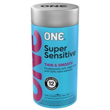 Презервативы ONE Super Sensitive, 12 шт, гладкие, с дополнительной смазкой, упаковка-тубус SX0789 фото